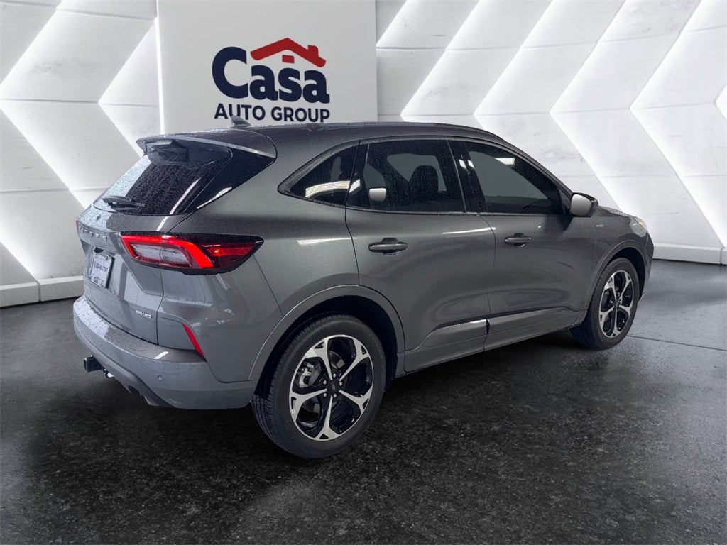2024 Ford Escape ST-Line Select