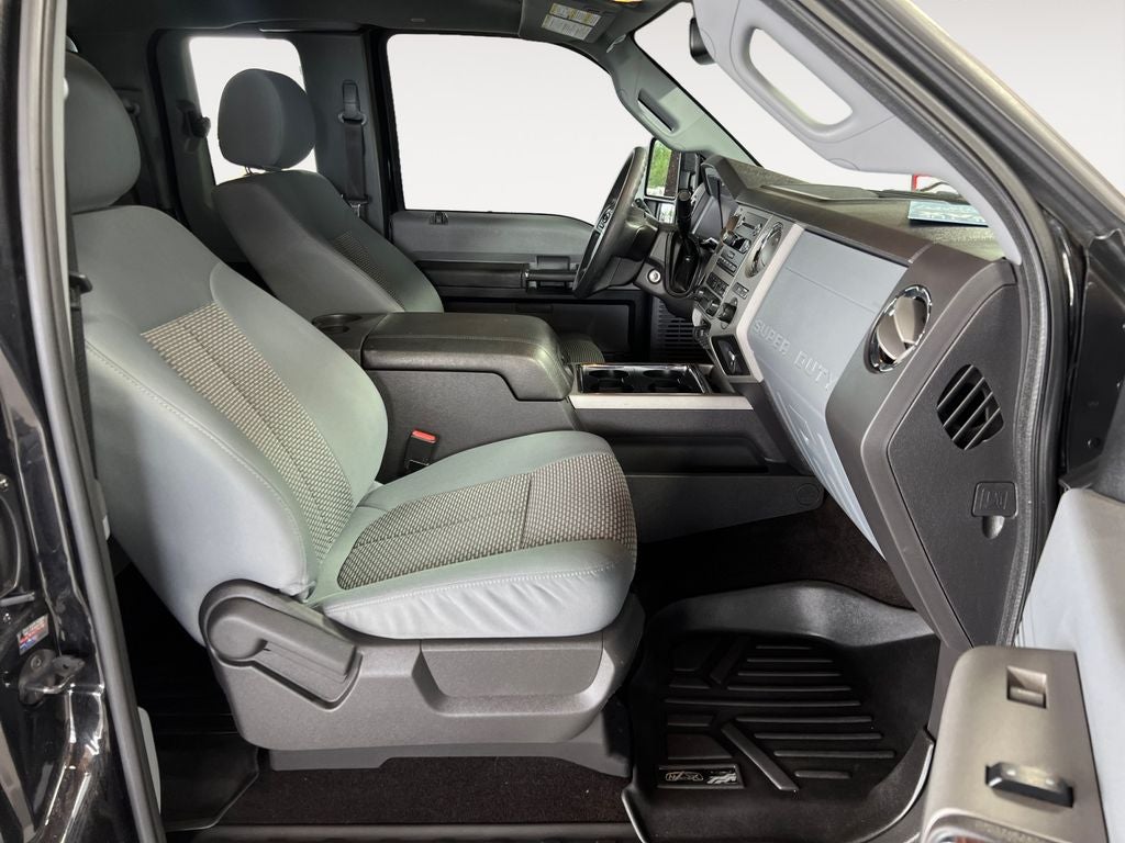 2014 Ford F-250SD XLT