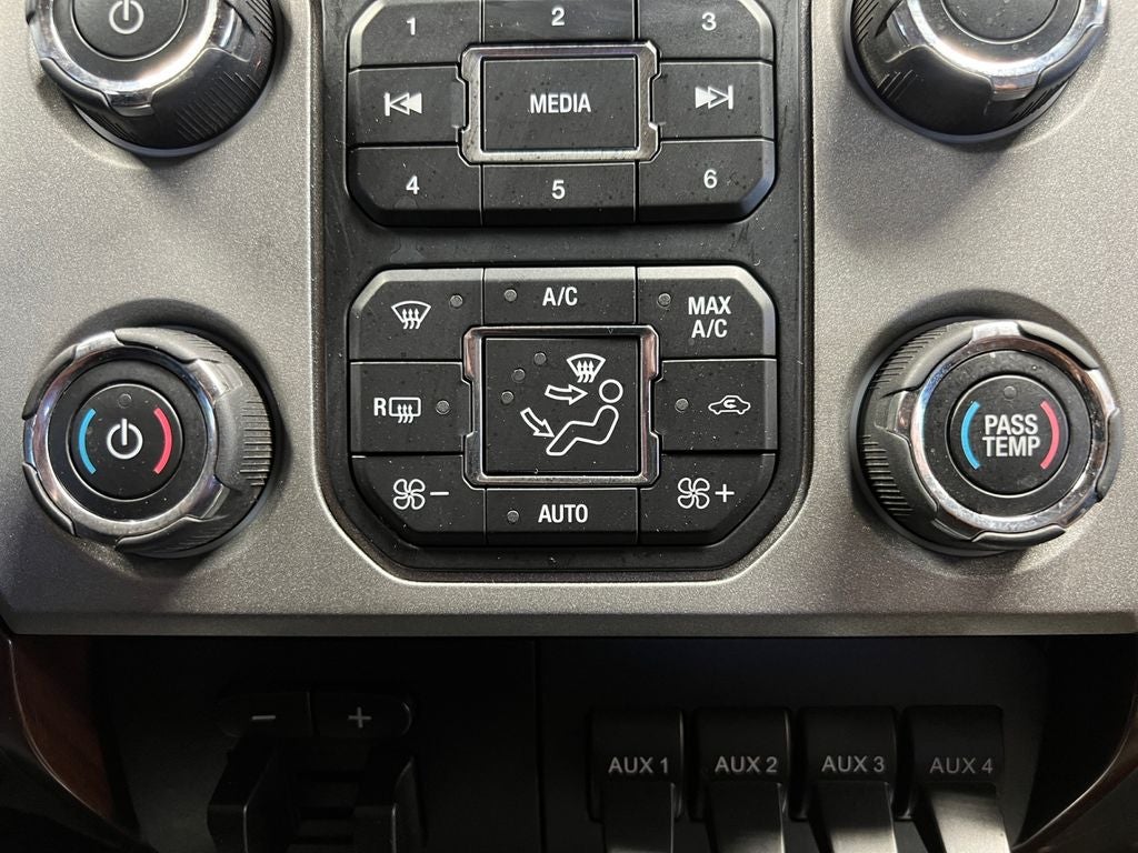 2015 Ford F-350SD Lariat