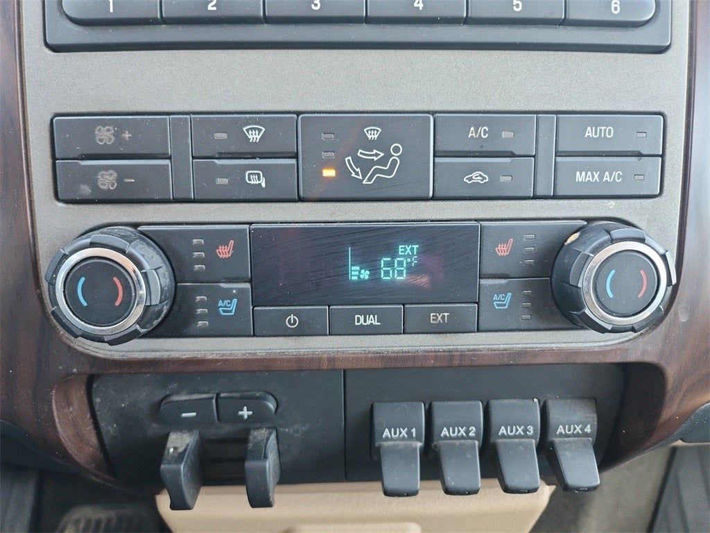 2011 Ford F-350SD Lariat