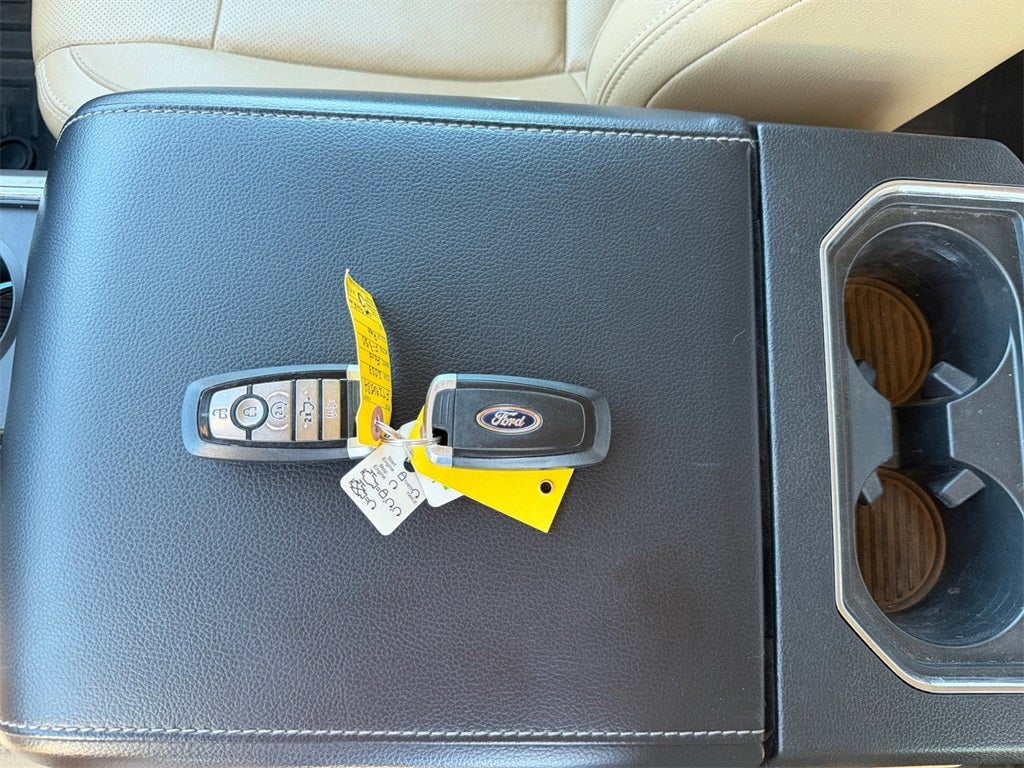 2017 Ford F-350SD Lariat