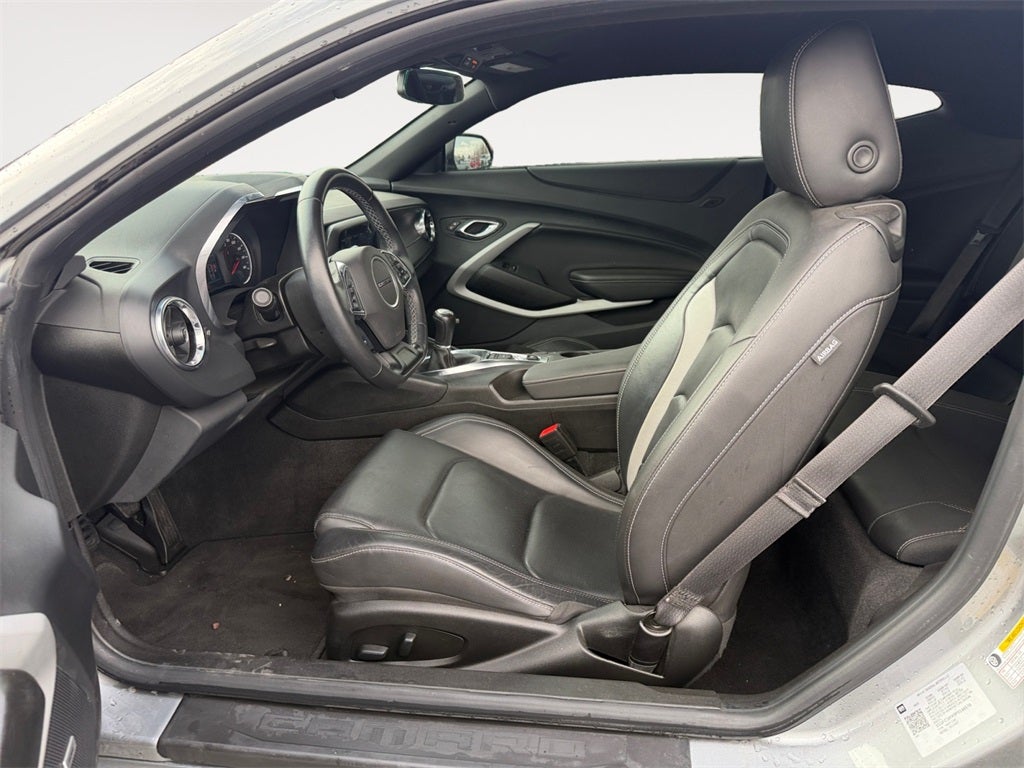 2023 Chevrolet Camaro 2LT 2LT