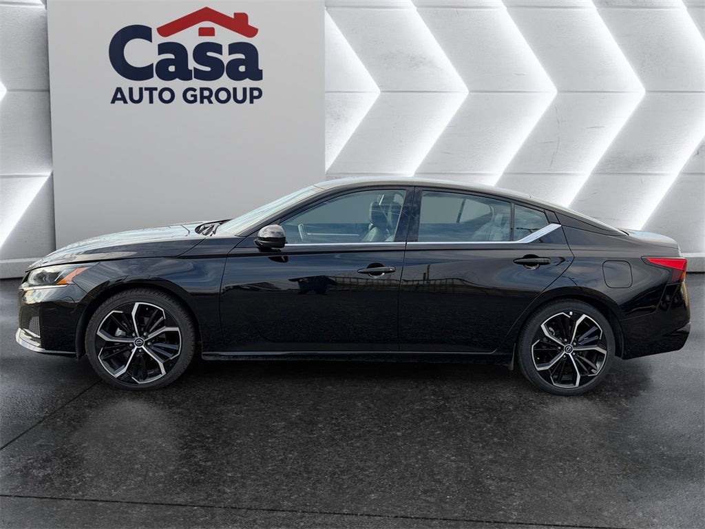 2025 Nissan Altima 2.5 SR