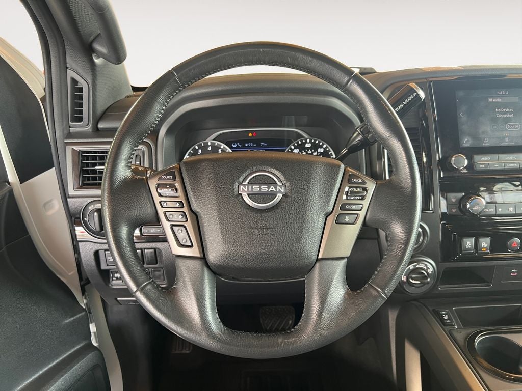 2024 Nissan Titan SV