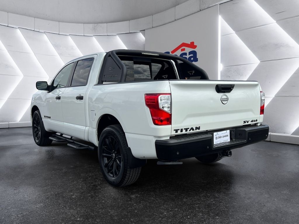 2024 Nissan Titan SV