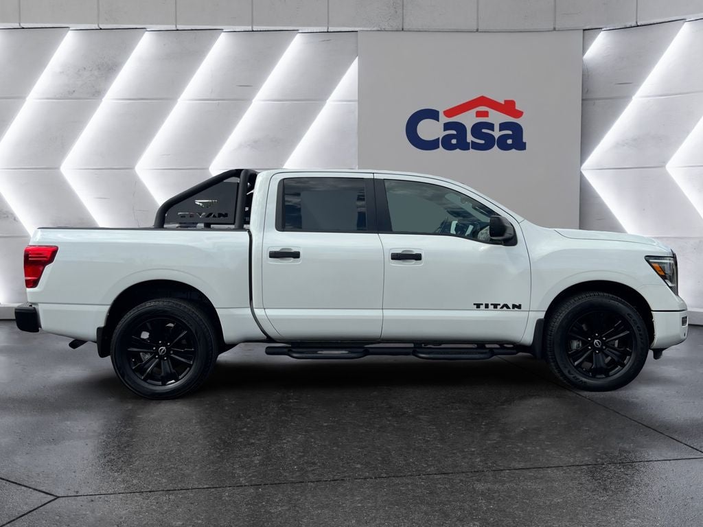 2024 Nissan Titan SV
