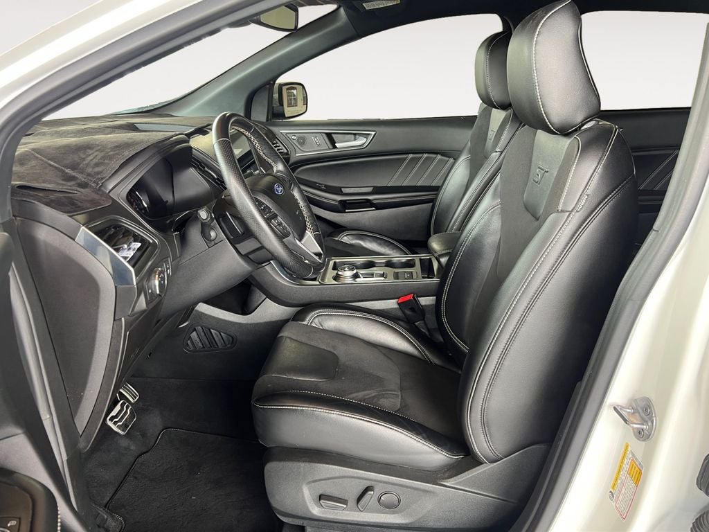 2022 Ford Edge ST