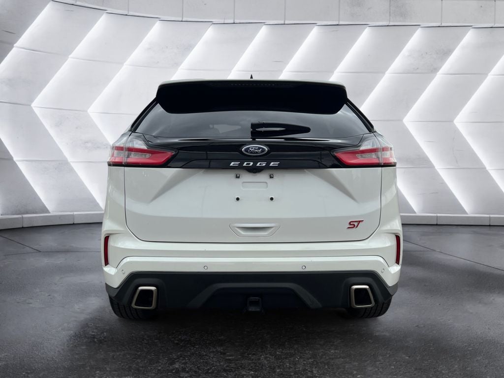 2022 Ford Edge ST