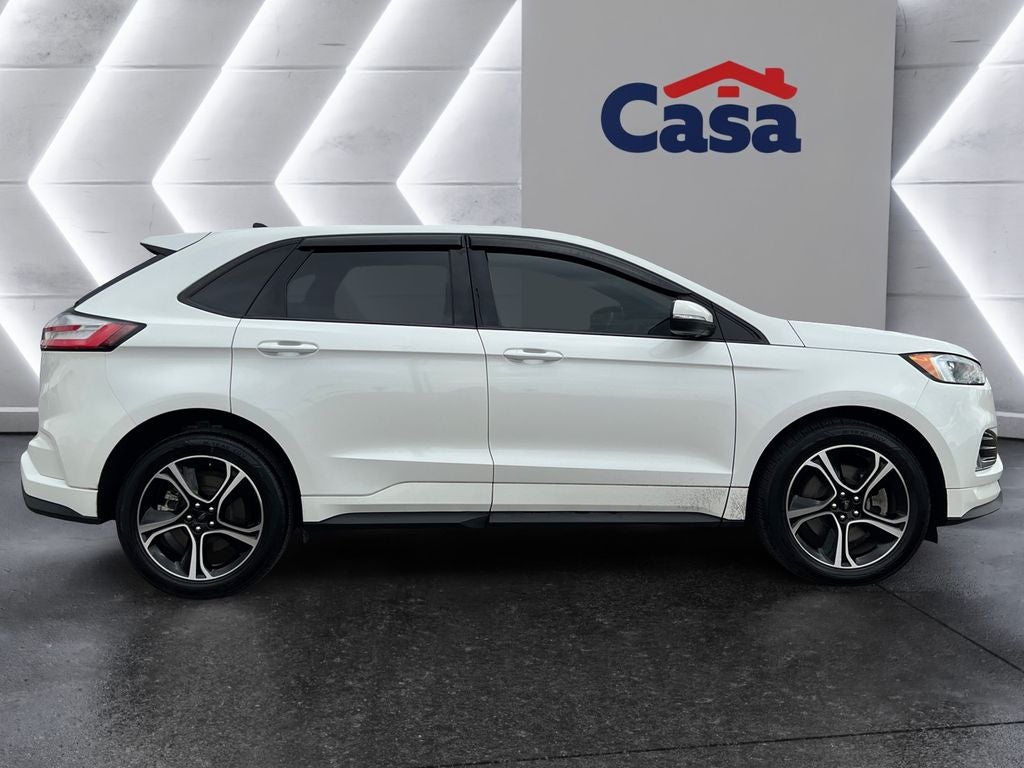 2022 Ford Edge ST