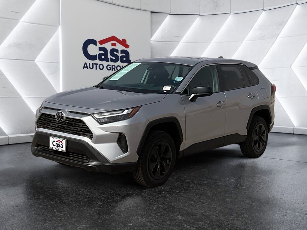 2024 Toyota RAV4 LE
