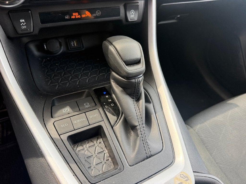 2025 Toyota RAV4 XLE Certified