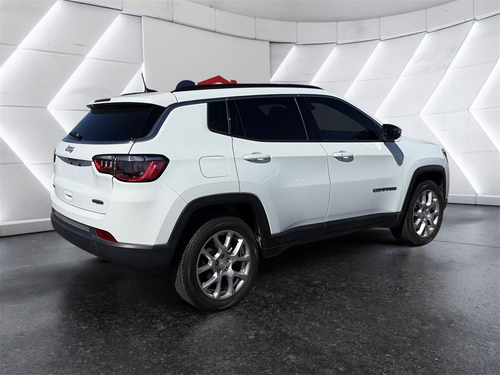 2024 Jeep Compass Latitude Lux