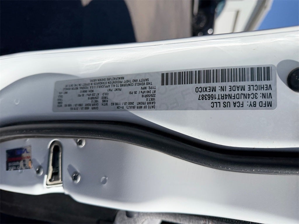 2024 Jeep Compass Latitude Lux