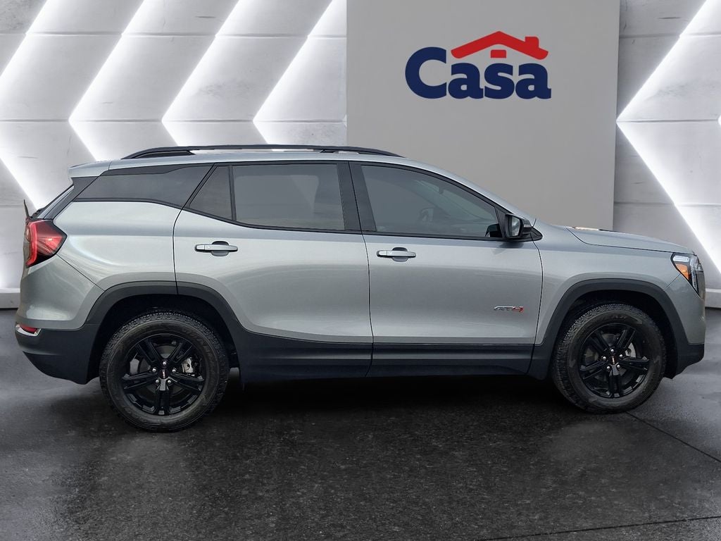 2023 GMC Terrain AT4