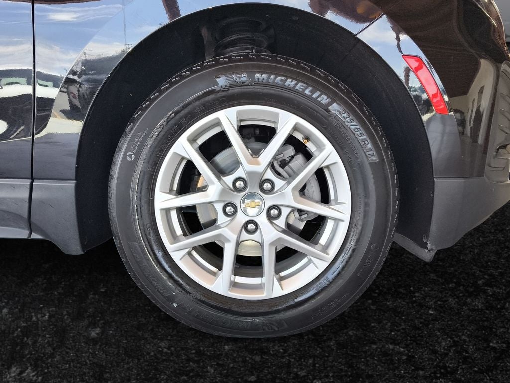 2023 Chevrolet Equinox LS