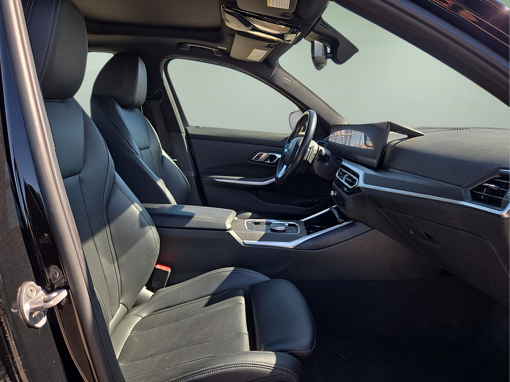 2023 BMW 3 Series 330e iPerformance