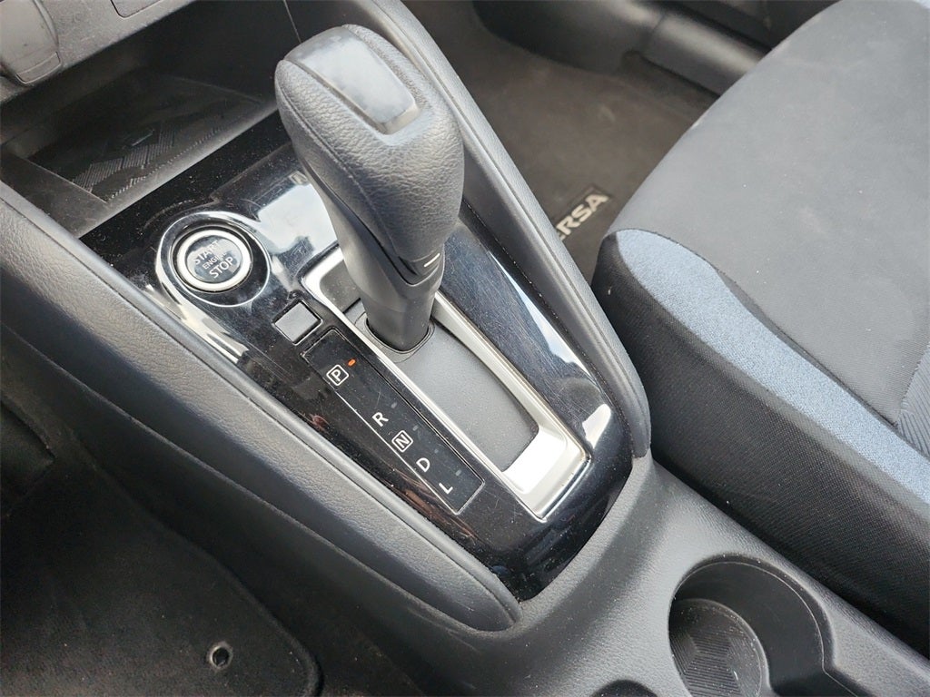 2023 Nissan Versa 1.6 SV