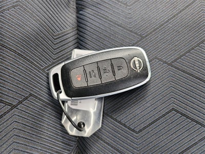 2023 Nissan Versa 1.6 SV