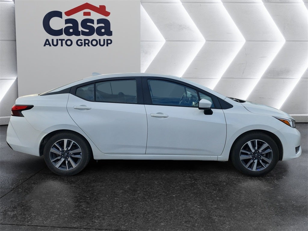 2023 Nissan Versa 1.6 SV