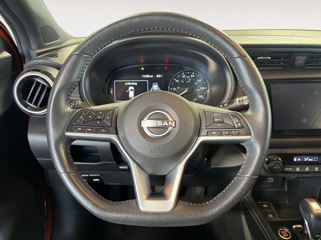 2023 Nissan Kicks SR