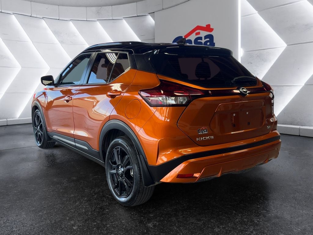 2023 Nissan Kicks SR