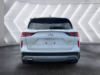 2023 INFINITI QX50 LUXE