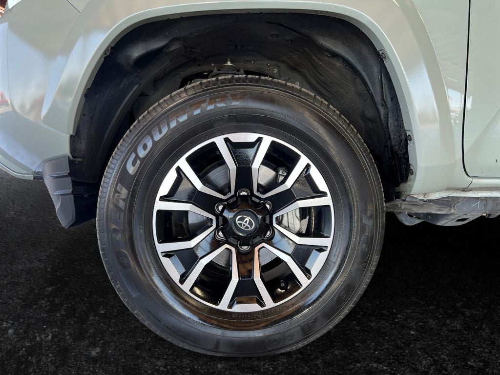 2023 Toyota Tacoma SR V6