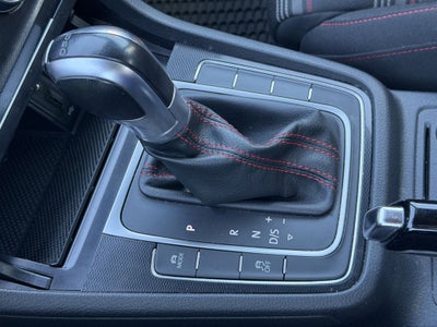 2017 Volkswagen Golf GTI S