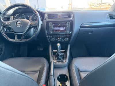 2017 Volkswagen Jetta 1.8T SEL