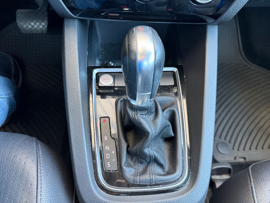 2017 Volkswagen Jetta 1.8T SEL