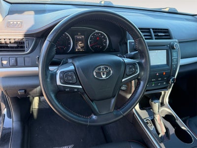 2016 Toyota Camry XLE
