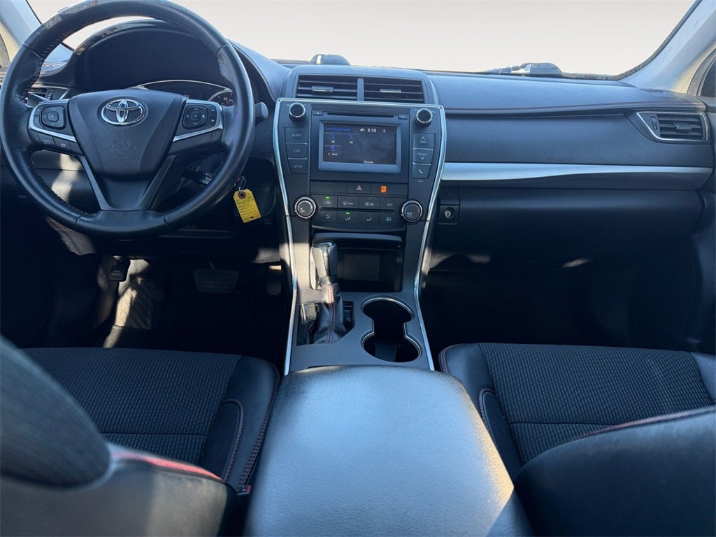 2016 Toyota Camry XLE