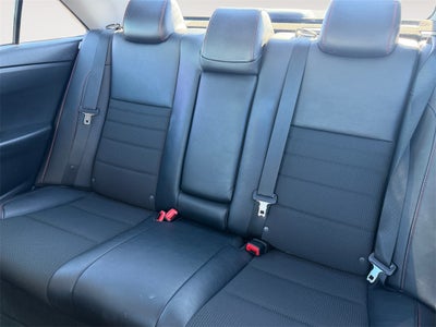 2016 Toyota Camry XLE