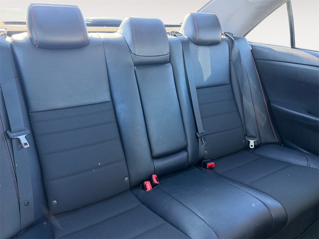 2016 Toyota Camry XLE