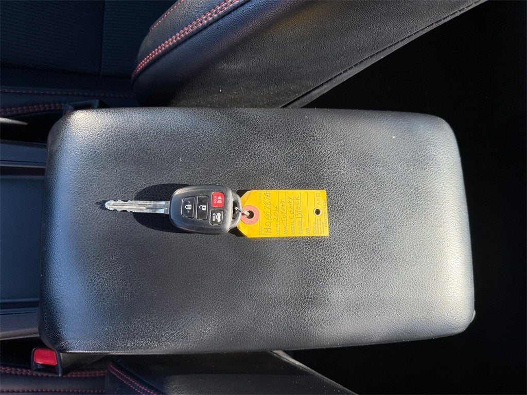 2016 Toyota Camry XLE