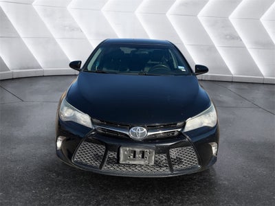 2016 Toyota Camry XLE