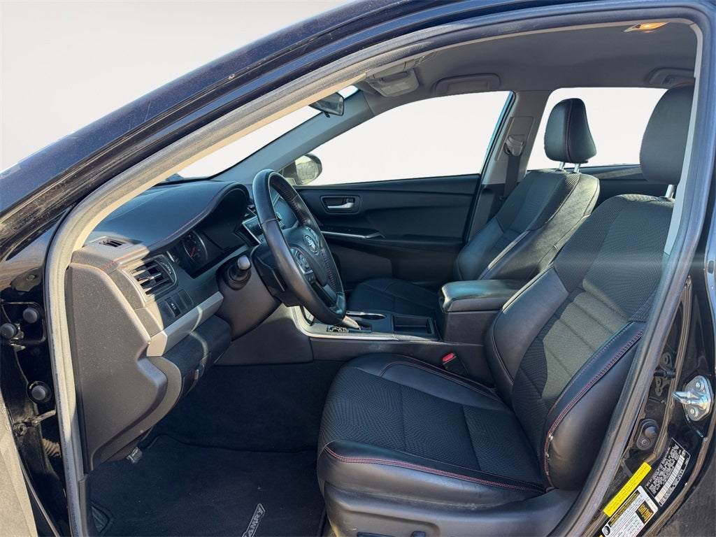 2016 Toyota Camry XLE