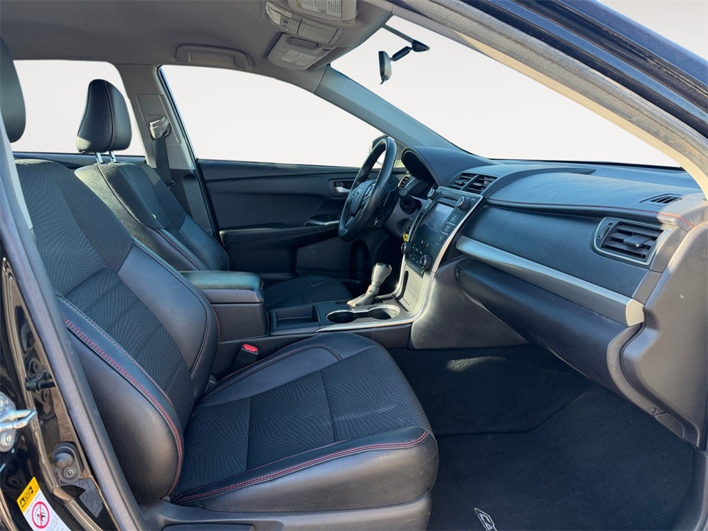 2016 Toyota Camry XLE