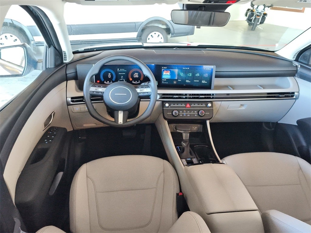 2026 Hyundai TUCSON SE FWD