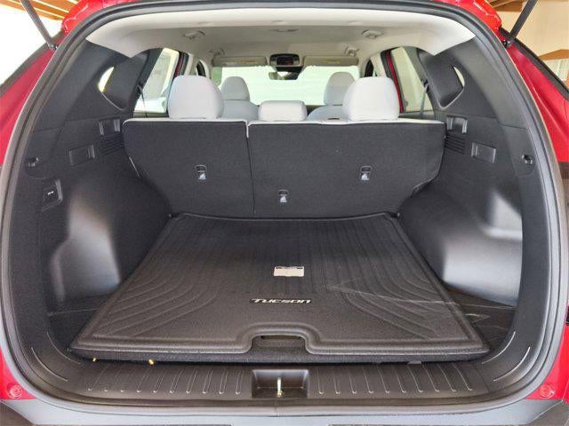 2026 Hyundai TUCSON SE FWD