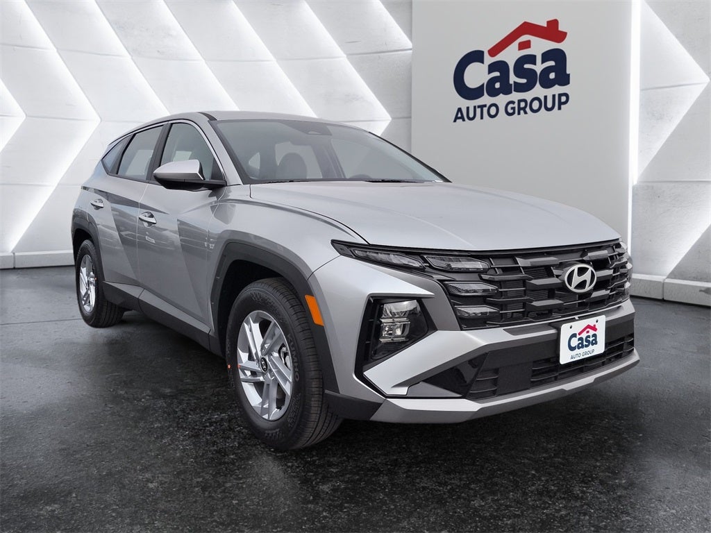 2026 Hyundai TUCSON SE FWD