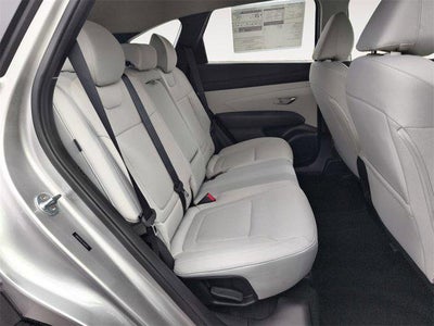 2026 Hyundai TUCSON SE FWD