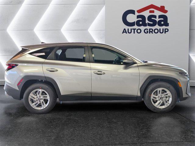 2026 Hyundai TUCSON SE FWD