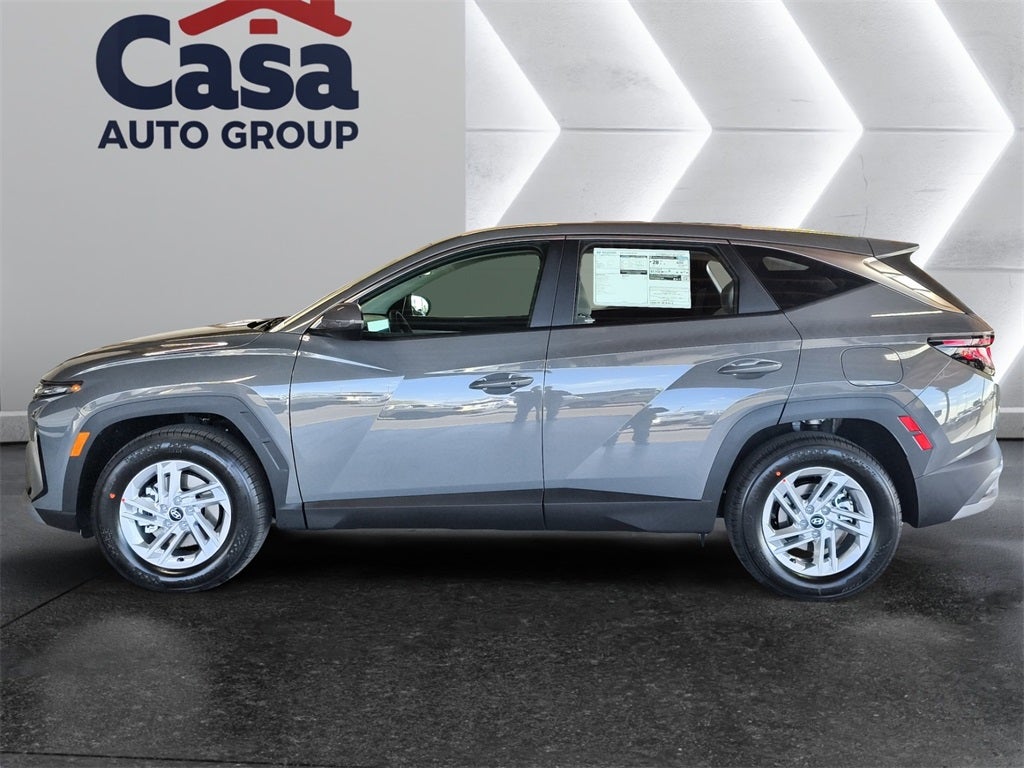 2026 Hyundai TUCSON SE FWD