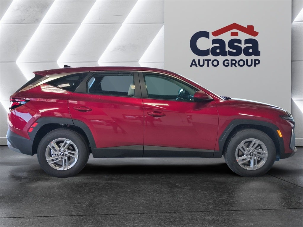 2026 Hyundai TUCSON SE FWD