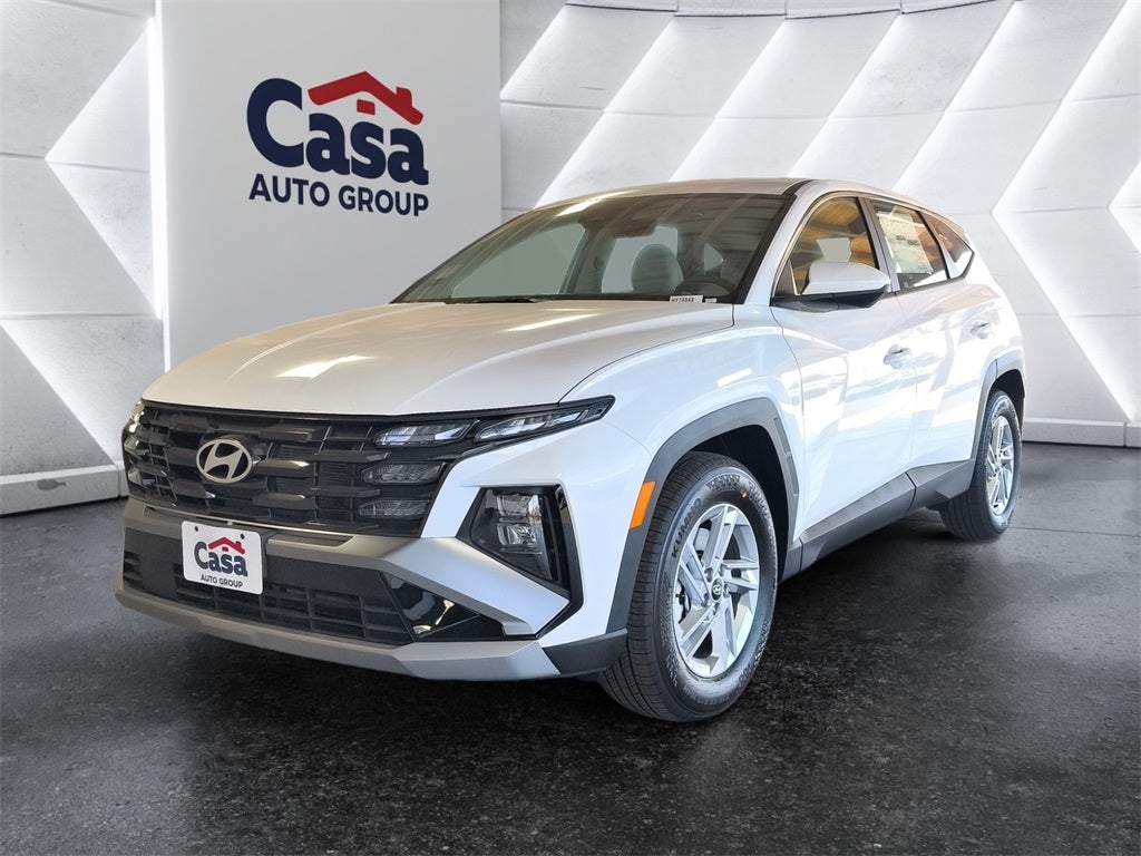 2026 Hyundai TUCSON SE FWD