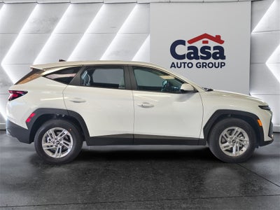 2026 Hyundai TUCSON SE FWD