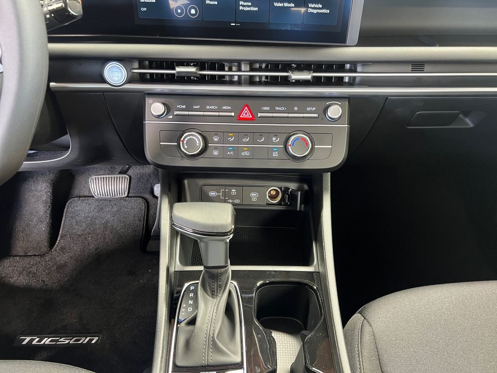 2026 Hyundai TUCSON SE FWD