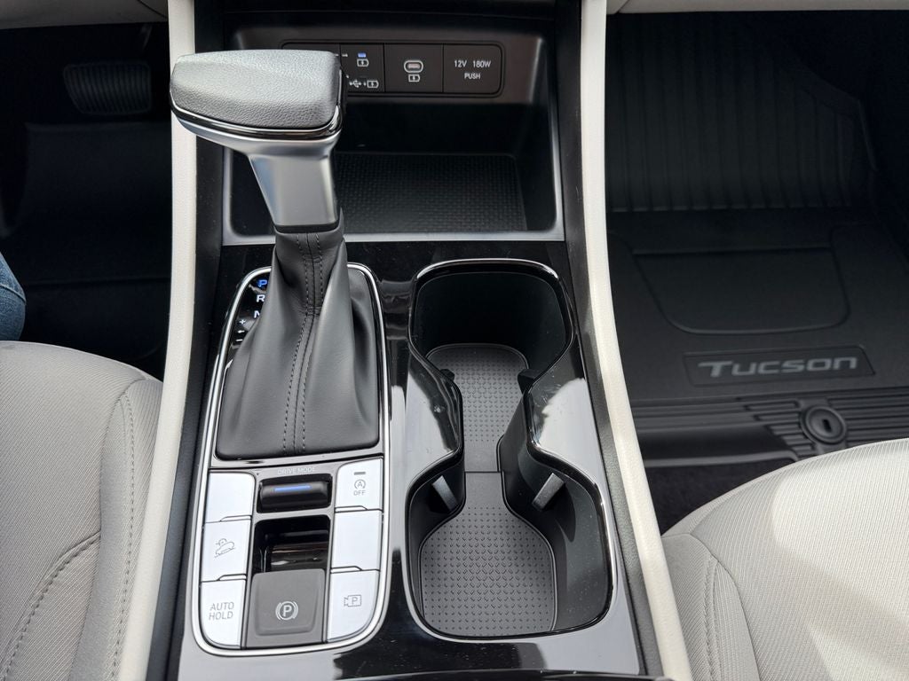 2026 Hyundai TUCSON SEL FWD
