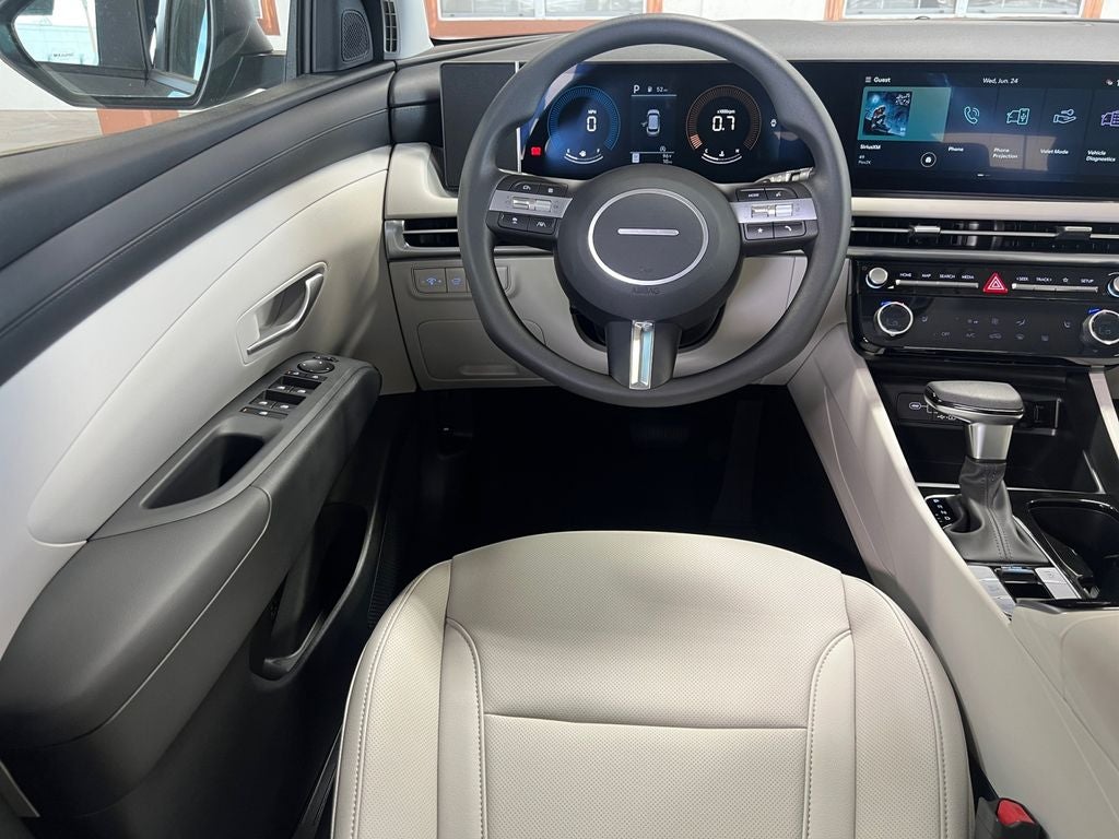 2026 Hyundai TUCSON SEL Plus FWD